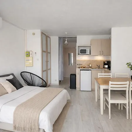 Centre Port Le Cocon 4 Couchages * Agde